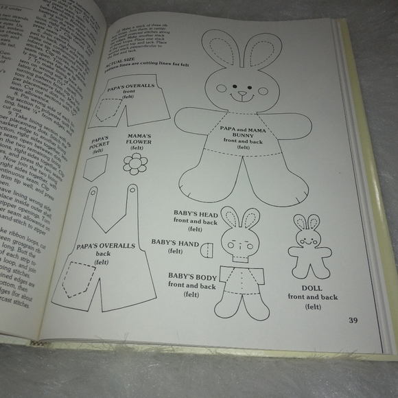 BOOK More Scrap Saver's Stitchery by Sandra Lounsbury Foose - Picture 7 of 14